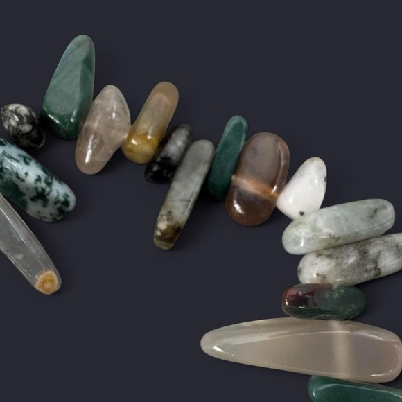 Mixed Crystal Sticks Bead Bracelet - Picture 5 of 5